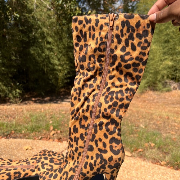 Leopard Print Platform Boots - Picture 11 of 11